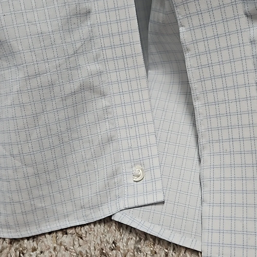 Jos A Bank Reserve Collection Dress Shirt - Picture 5 of 12